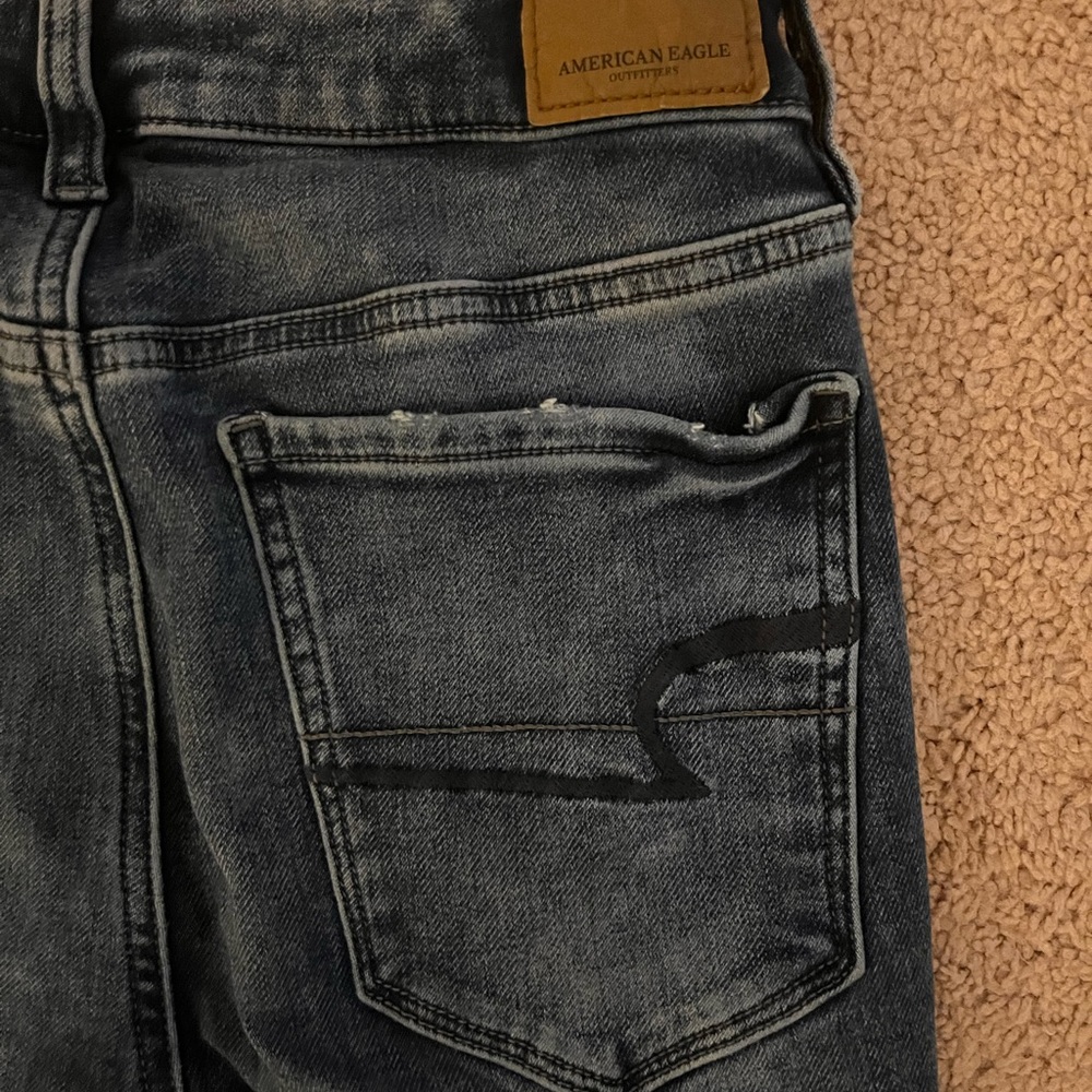 American eagle. Hi rise